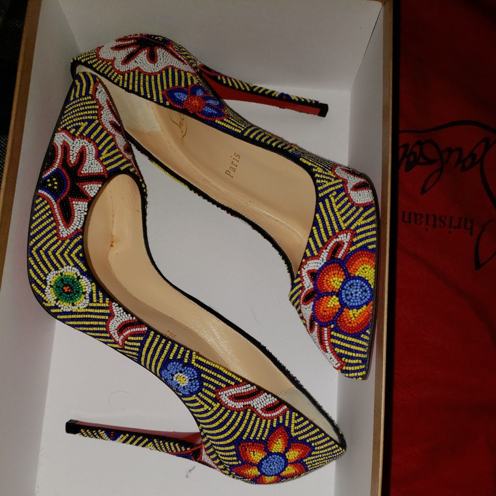 Christian Louboutin Miss Taos 100 - Picture 3 of 3
